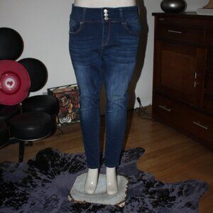 SONG  Skinny Ankle Jeans Sz 17 33" Waist 5 Pocket High Rise Worn 1X